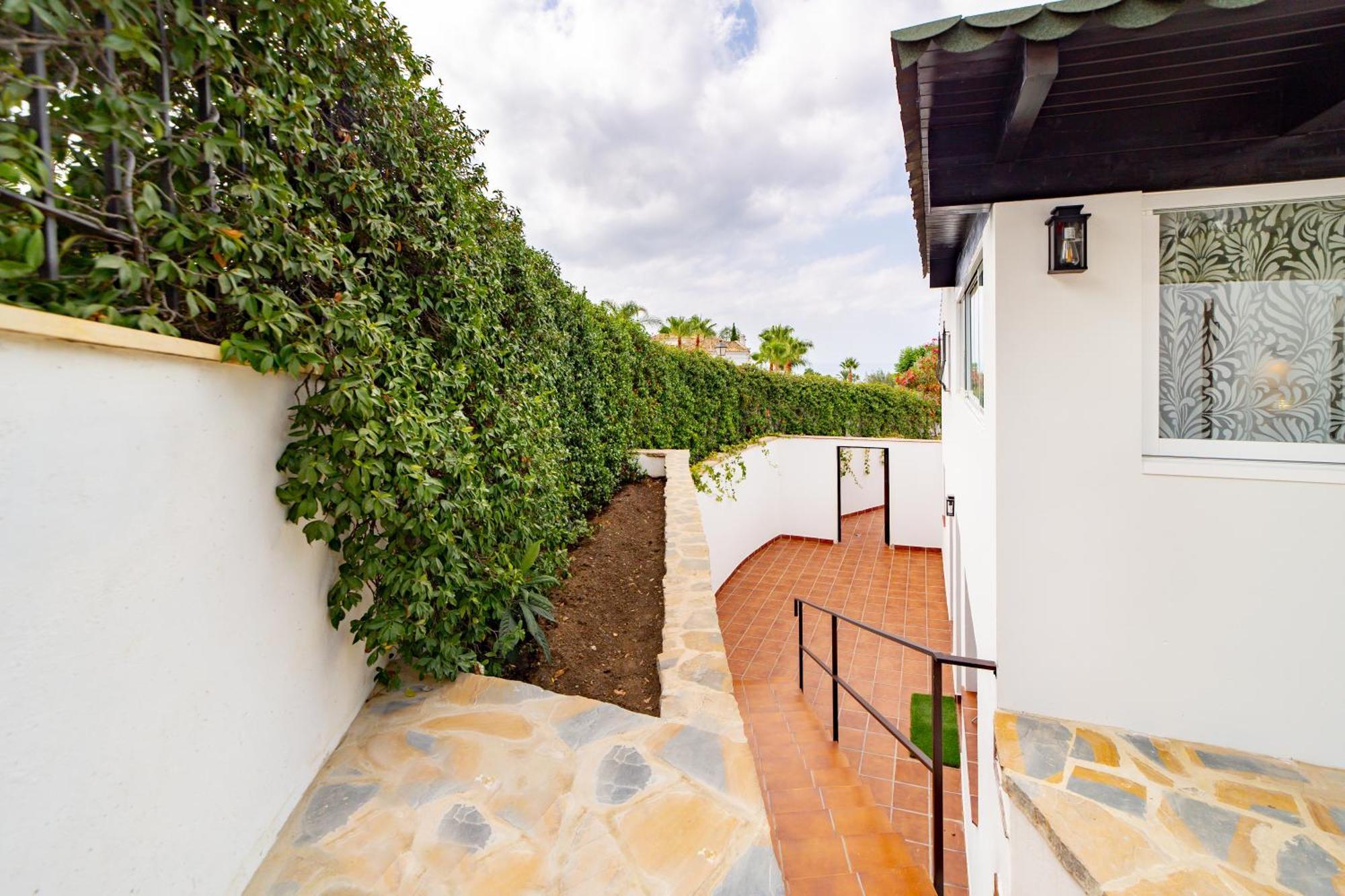 Sierra Blanca Resort Art Of Healing Marbella Exterior photo